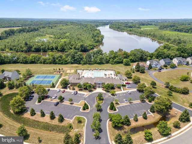 6306 BOBCAT LN, King George, VA 22485