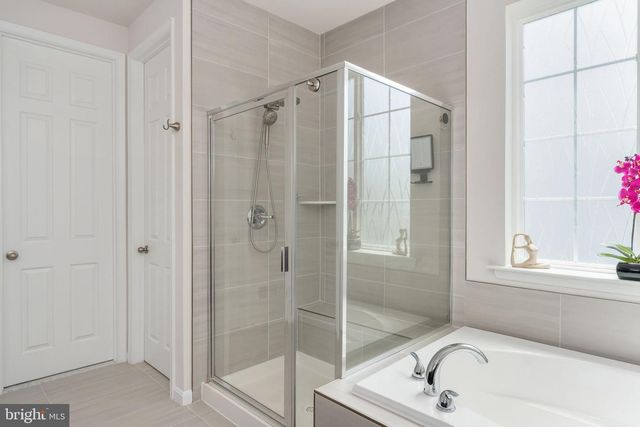 6306 BOBCAT LN, King George, VA 22485