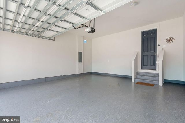 6306 BOBCAT LN, King George, VA 22485