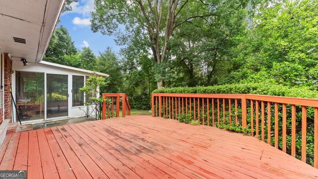 4152 Laynewood Circle, Tucker, GA 30084