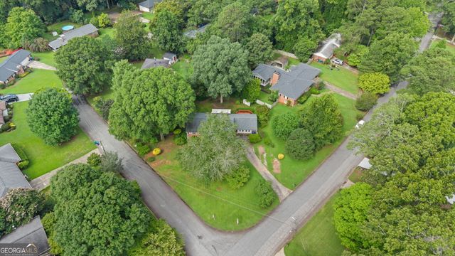 4152 Laynewood Circle, Tucker, GA 30084