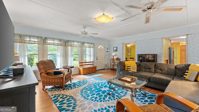 4152 Laynewood Circle, Tucker, GA 30084
