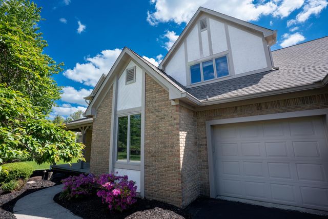 6157 Inverurie Drive E, Dublin, OH 43017