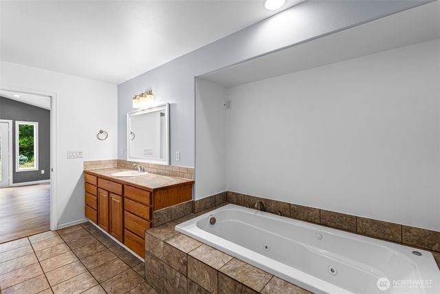 141 E Dunoon Place, Shelton, WA 98584
