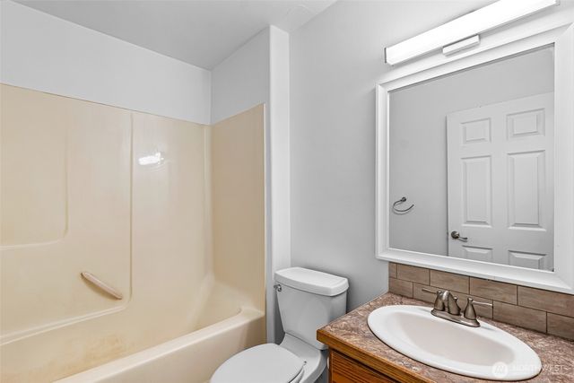 141 E Dunoon Place, Shelton, WA 98584
