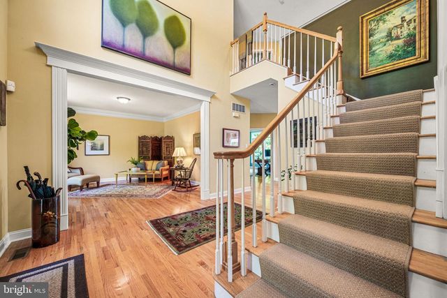 734 CORNELIA PL, Philadelphia, PA 19118