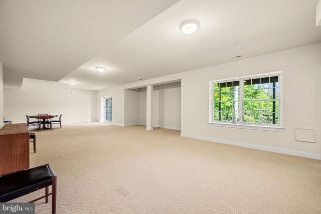 734 CORNELIA PL, Philadelphia, PA 19118