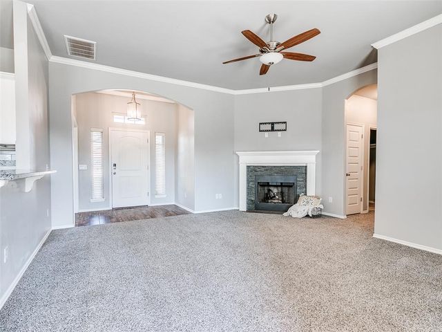 708 Redvine Road, Yukon, OK 73099
