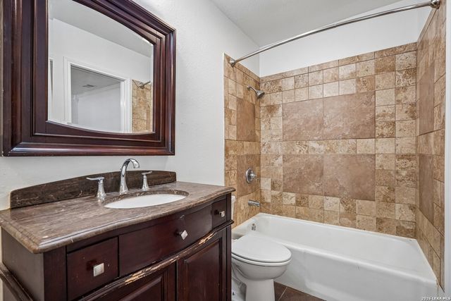 10208 Flatland Trail, Converse, TX 78109