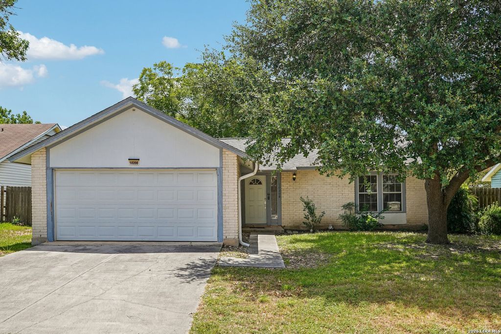10208 Flatland Trail, Converse, TX 78109