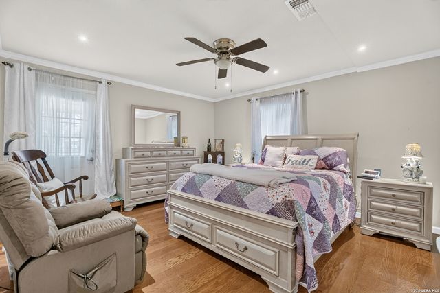 115 CARMEN PL, San Antonio, TX 78207