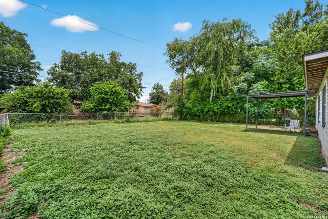 115 CARMEN PL, San Antonio, TX 78207