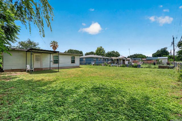 115 CARMEN PL, San Antonio, TX 78207