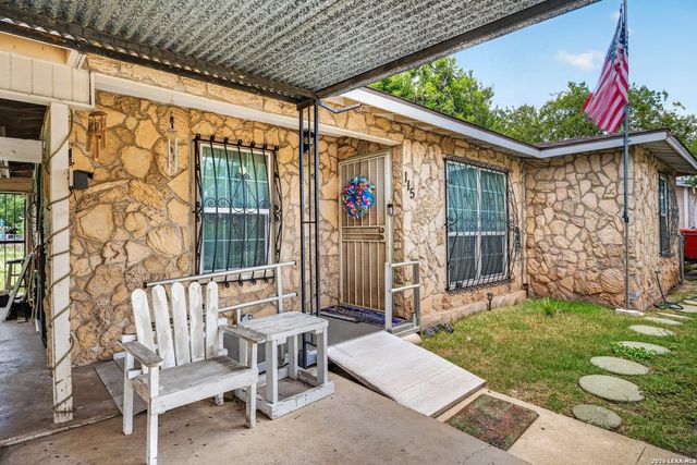 115 CARMEN PL, San Antonio, TX 78207