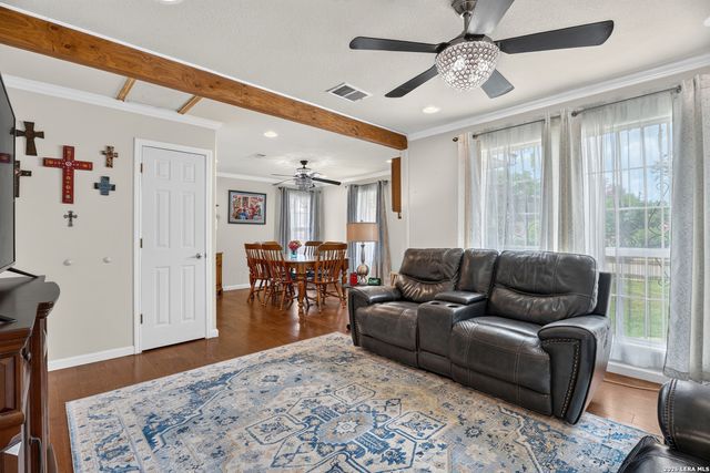 115 CARMEN PL, San Antonio, TX 78207