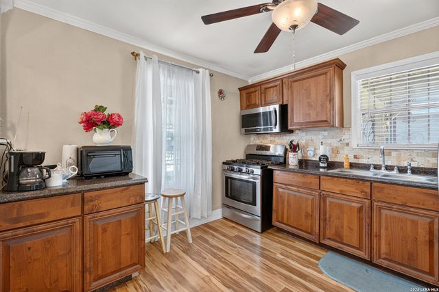 115 CARMEN PL, San Antonio, TX 78207