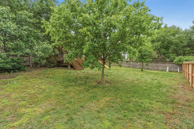 2720 N Beacon Hill, Wichita, KS 67220