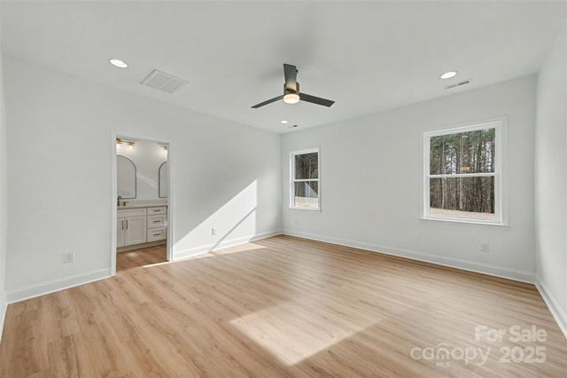 1055 Castle Mill Lane, Salisbury, NC 28147