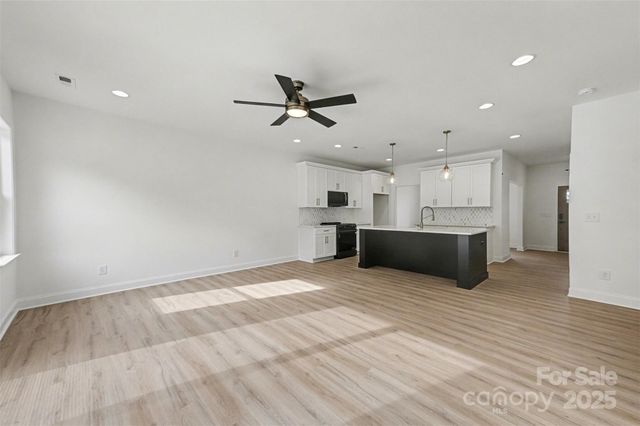 1055 Castle Mill Lane, Salisbury, NC 28147