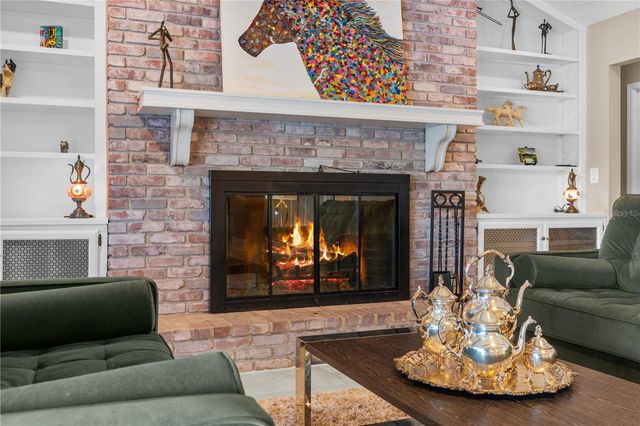 3105 S LAKESHORE COURT, Eustis, FL 32726