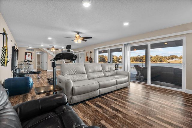 3105 S LAKESHORE COURT, Eustis, FL 32726