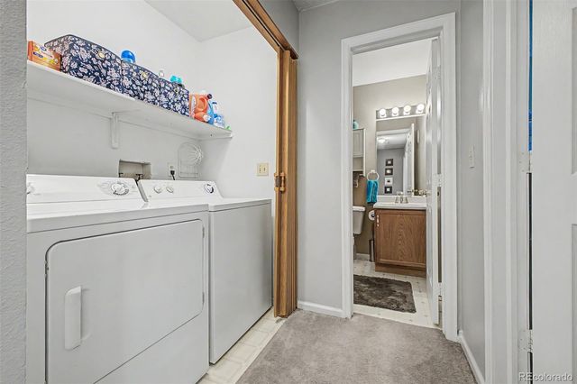 5868 W Asbury Place, Lakewood, CO 80227