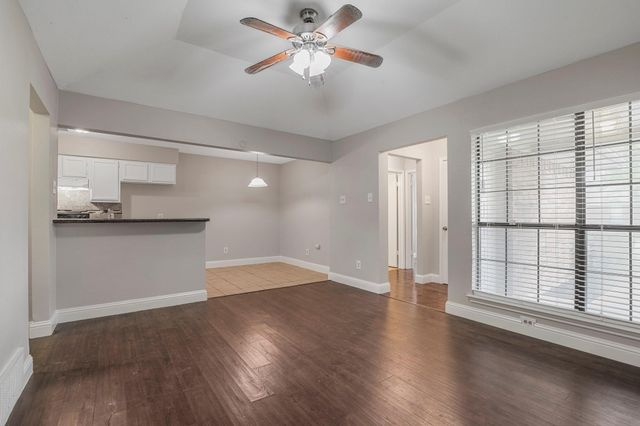8519 Holly Street, Frisco, TX 75034