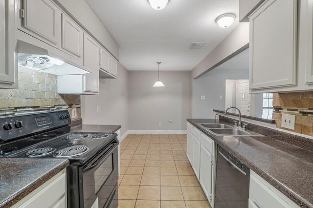8519 Holly Street, Frisco, TX 75034