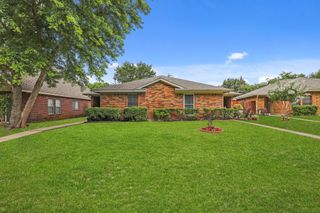8519 Holly Street, Frisco, TX 75034