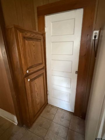 13089 W FM 16, Lindale, TX 75771