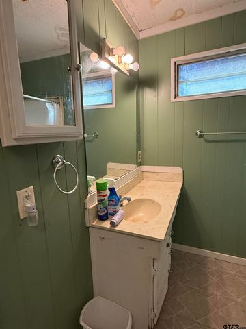 13089 W FM 16, Lindale, TX 75771