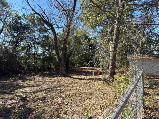 13089 W FM 16, Lindale, TX 75771