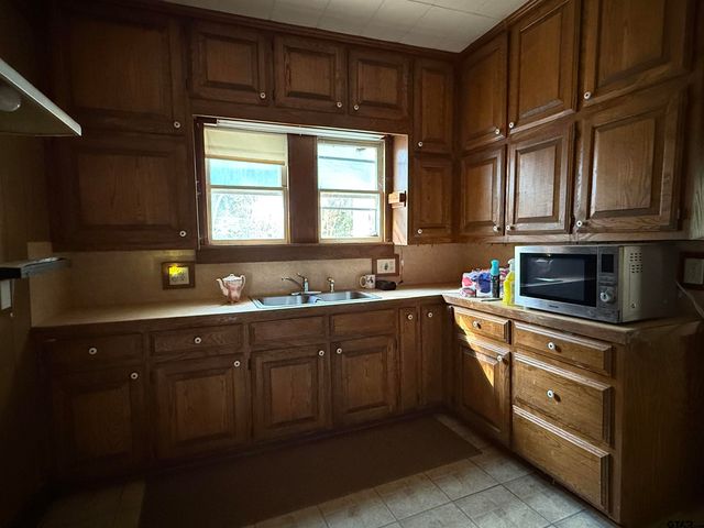 13089 W FM 16, Lindale, TX 75771