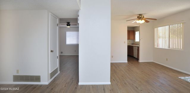 3777 W Horizon Hills Drive, Tucson, AZ 85741