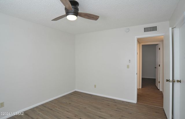 3777 W Horizon Hills Drive, Tucson, AZ 85741