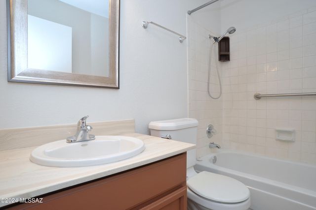 3777 W Horizon Hills Drive, Tucson, AZ 85741