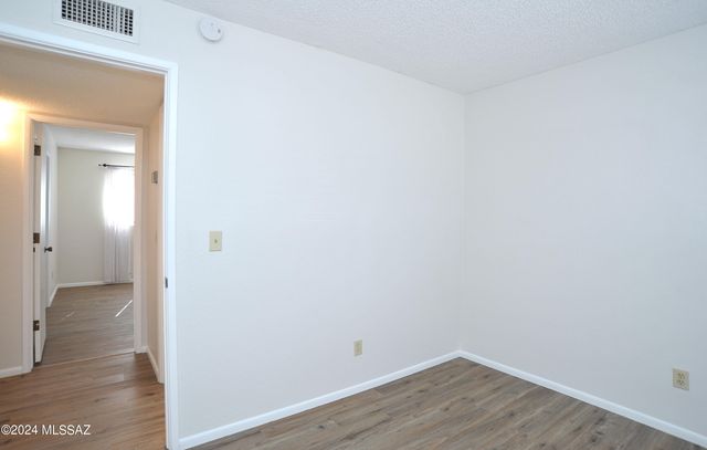 3777 W Horizon Hills Drive, Tucson, AZ 85741