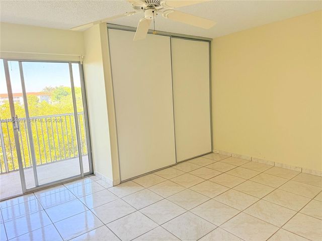 850 SW 133rd Ter 416B, Pembroke Pines, FL 33027