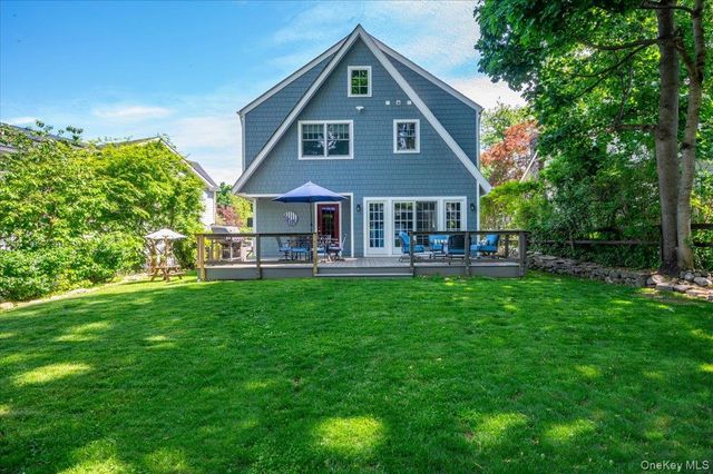 18 Wildwood Road, Larchmont, NY 10538