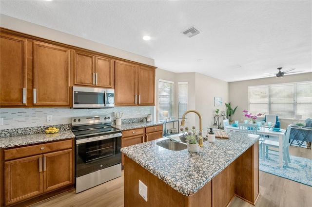 1804 SAMANTHA LANE, Valrico, FL 33594