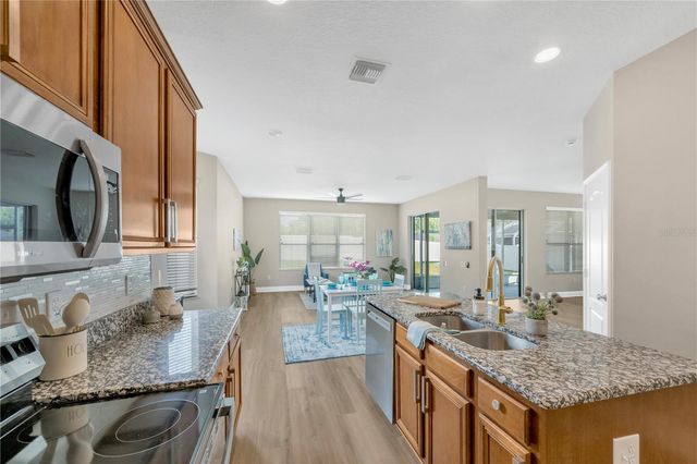1804 SAMANTHA LANE, Valrico, FL 33594