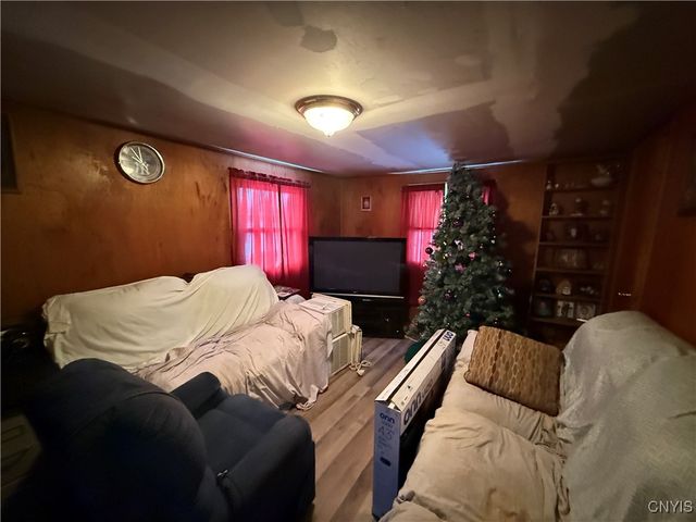 125 West 1st Street, Dewitt, NY 13057