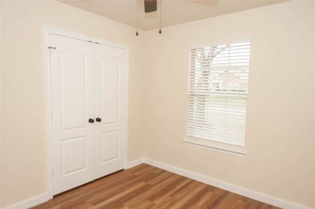 108 Hollow Tree Drive, Red Oak, TX 75154