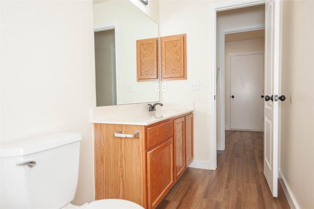 108 Hollow Tree Drive, Red Oak, TX 75154