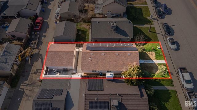 8405 Pioneer Drive, Bakersfield, CA 93306