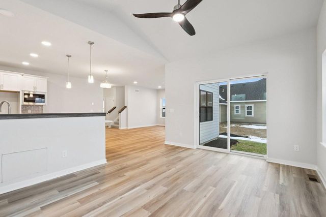 2491 Boulder DRIVE, Slinger, WI 53086