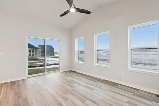 2491 Boulder DRIVE, Slinger, WI 53086