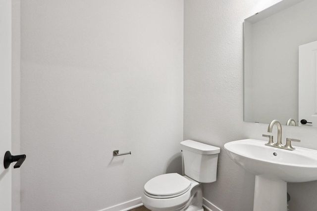 2491 Boulder DRIVE, Slinger, WI 53086