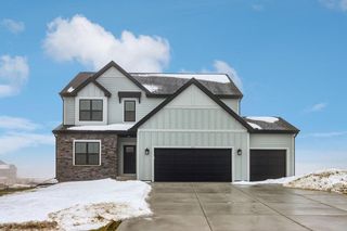 2491 Boulder DRIVE, Slinger, WI 53086