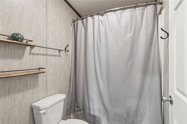 996 Monaca Rd, Center Twp, PA 15061